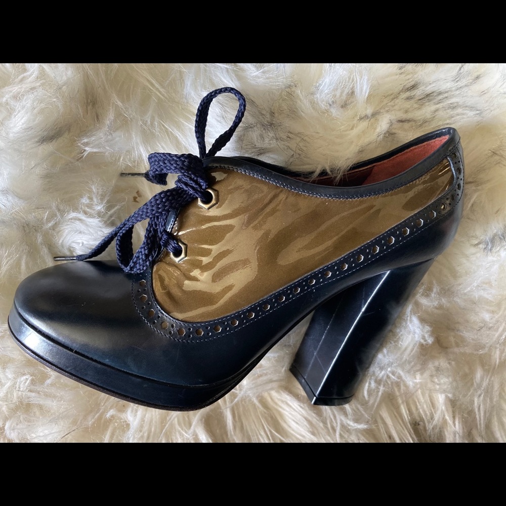 Stunning Marc Jacobs platform navy oxford heels 36